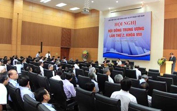 Chủ[-]tịch[-]VACNE[-]tham[-]dự[-]Hội[-]nghị[-]hội[-]đồng[-]trung[-]ương[-]lần[-]thứ[-]2,[-]khóa[-]VIII[-]của[-]VUSTA[-]